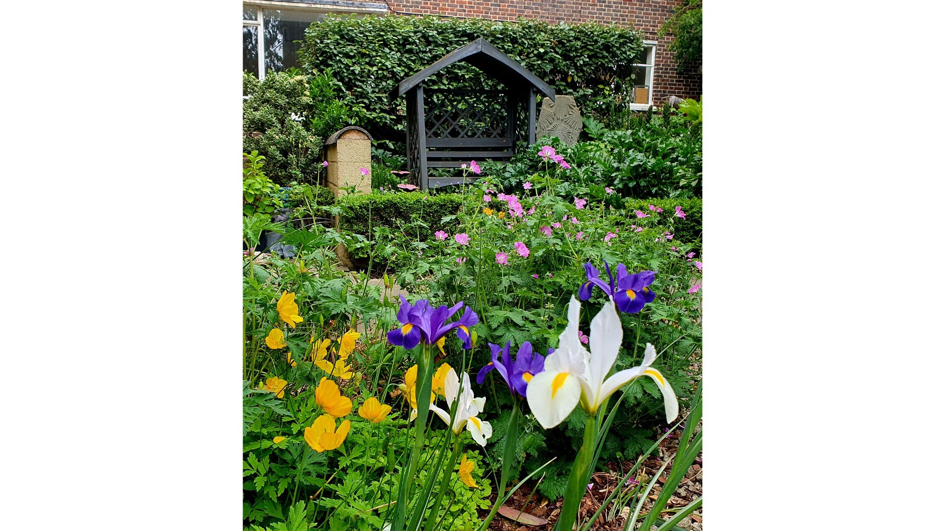 “So it was an opportunity to have people coming into the hospice for the gardens and being able to say to them, ‘this beautiful space is part of the facilities of the hospice.’