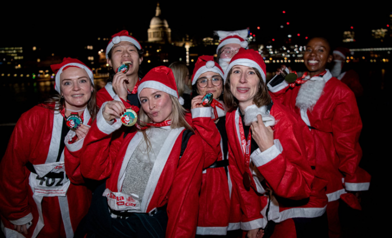 Santa in the city runners dressed up