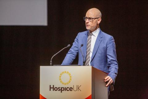 Stephen Kinnock at Hospice UK National Conference 2025 (credit Fotopia)